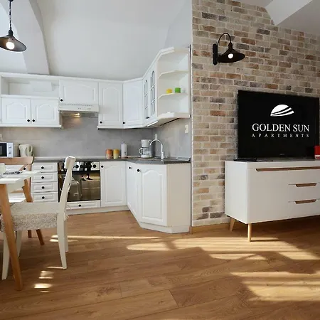 Morski2-100m Od Plaży Kołobrzeg