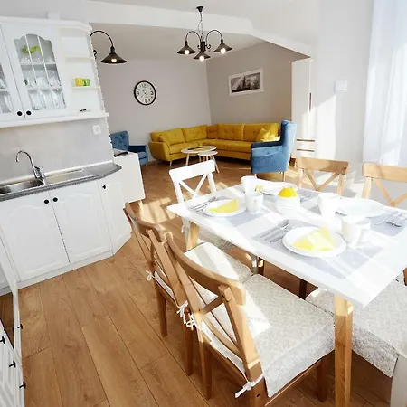 Morski2-100m Od Plazy *