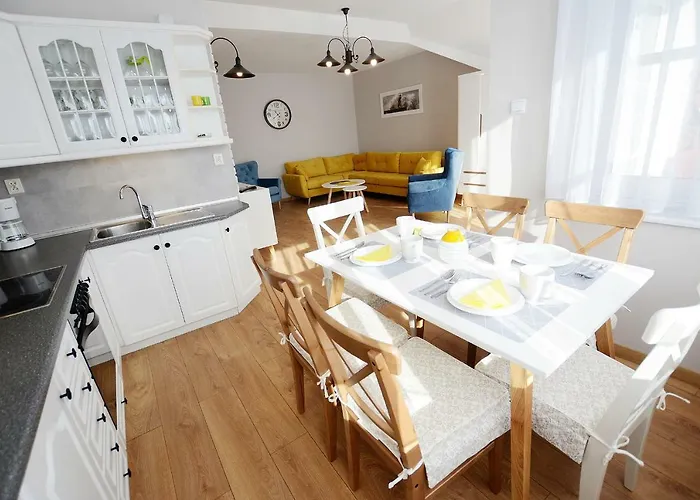 Morski2-100m Od Plazy *